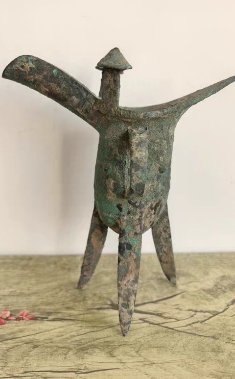 古玩銅器饕餮紋青銅爵真品鑒賞圖