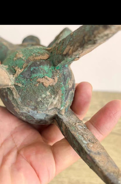 古玩銅器饕餮紋青銅爵真品鑒賞圖