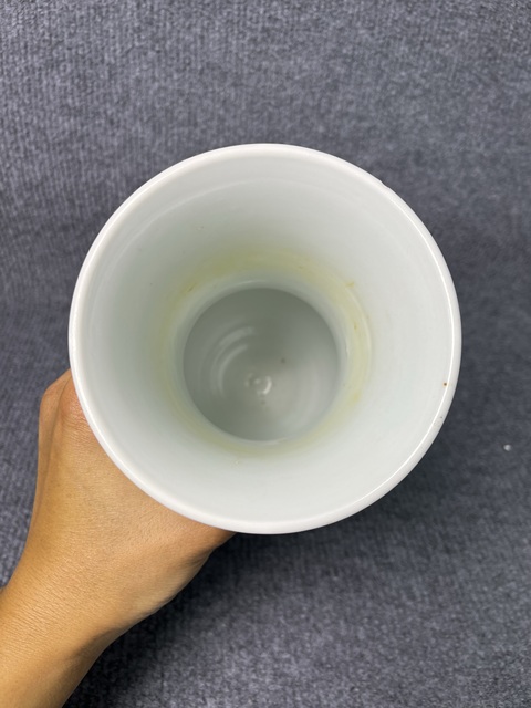 古玩陶瓷粉彩人物故事紋琵琶尊真品鑒賞圖