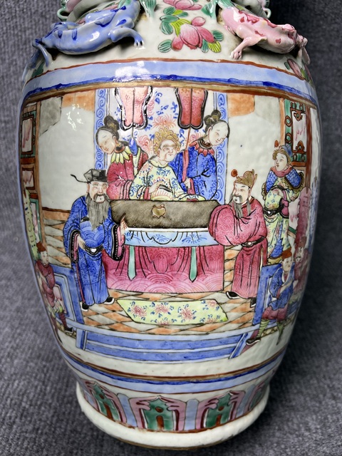 古玩陶瓷粉彩人物故事紋大瓶真品鑒賞圖