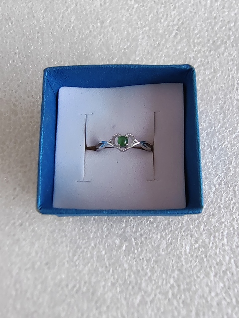 古玩玉器天然翡翠鑲嵌戒指真品鑒賞圖