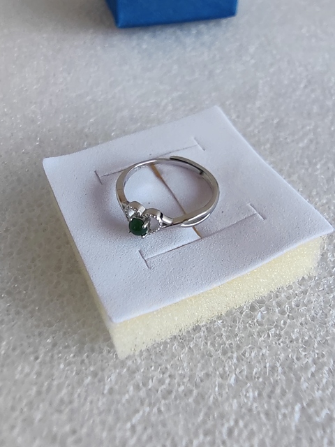 古玩玉器天然翡翠鑲嵌戒指真品鑒賞圖