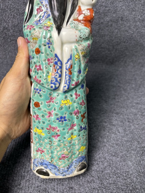 古玩陶瓷粉彩福星塑像真品鑒賞圖