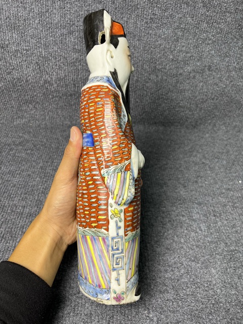 古玩陶瓷粉彩祿星塑像真品鑒賞圖