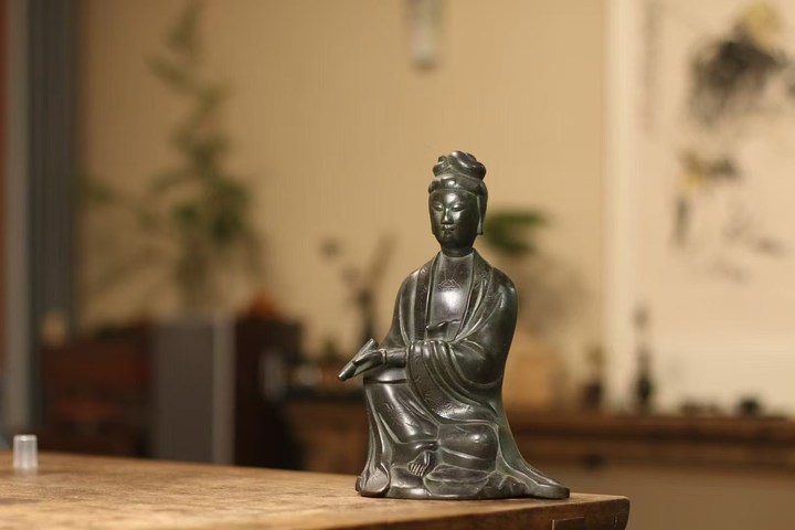 古玩銅器人物銅造像真品鑒賞圖