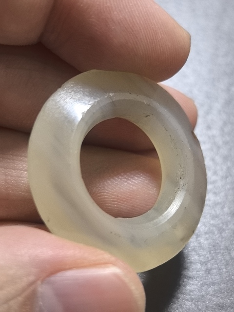 古玩玉器瑪瑙環真品鑒賞圖