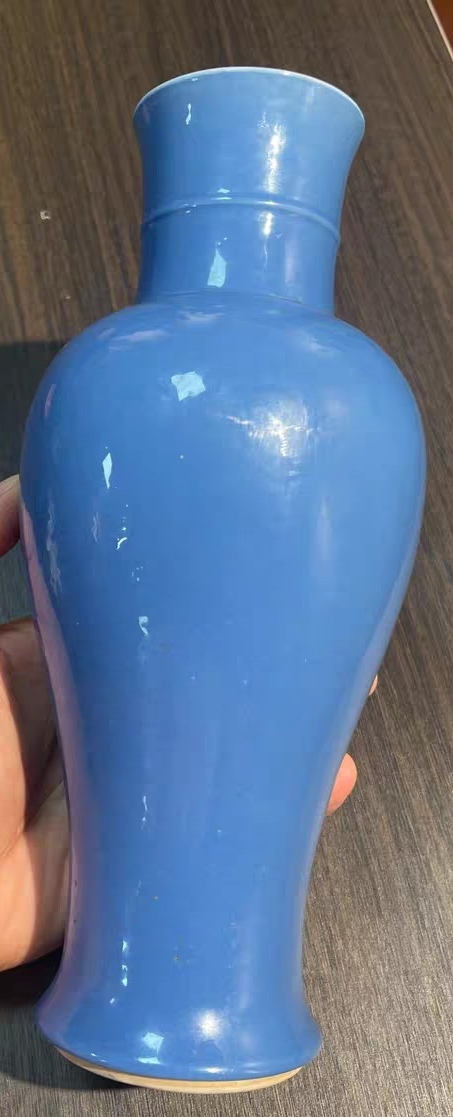 古玩陶瓷藍釉觀音瓶真品鑒賞圖