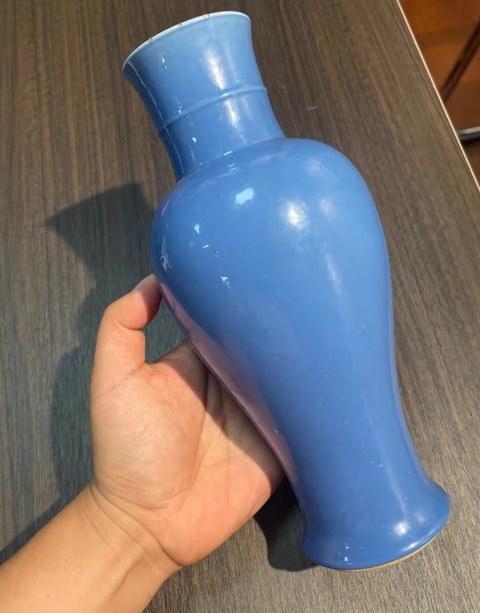 古玩陶瓷藍釉觀音瓶真品鑒賞圖