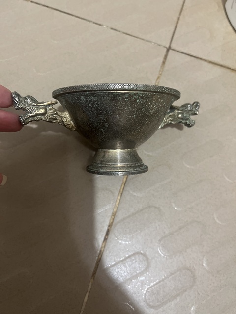 古玩銅器雙龍耳杯真品鑒賞圖