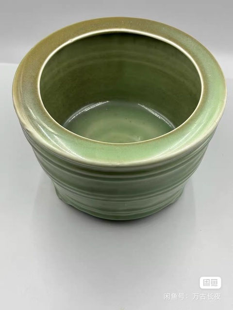古玩陶瓷【鎖客活動】青瓷筆筒真品鑒賞圖