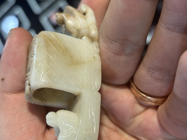 古玩玉器清·玉穿真品鑒賞圖