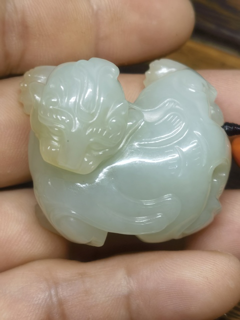古玩玉器瑞獸真品鑒賞圖