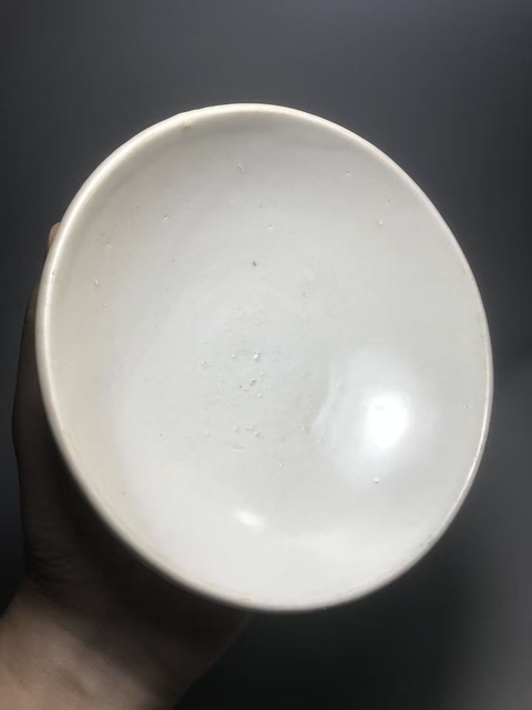 古玩陶瓷【元代】卵白釉大碗【釉色可以和鈞瓷媲美】拍賣,當前價格0元