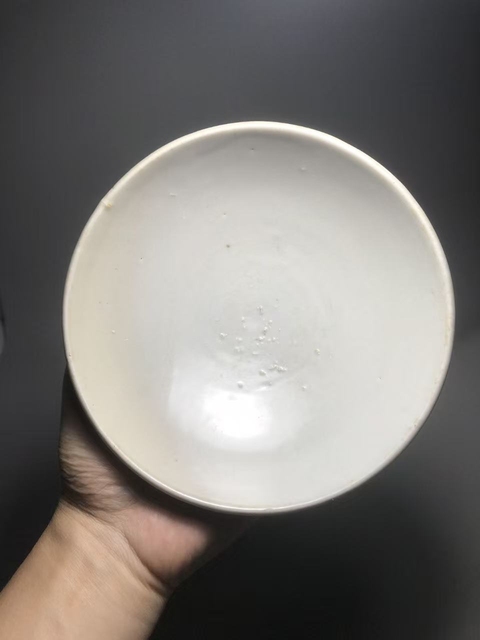 古玩陶瓷【元代】卵白釉大碗【釉色可以和鈞瓷媲美】拍賣,當前價格0元