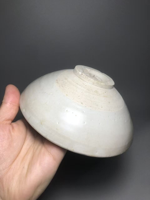 古玩陶瓷【元代】卵白釉大碗【釉色可以和鈞瓷媲美】拍賣,當前價格0元
