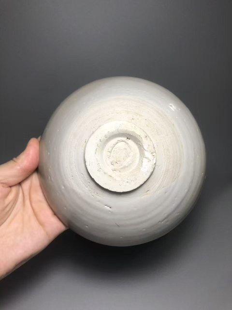 古玩陶瓷【元代】卵白釉大碗【釉色可以和鈞瓷媲美】拍賣,當前價格0元
