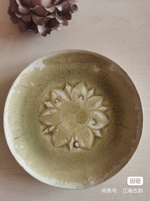 古玩陶瓷岳州窯青釉盞托真品鑒賞圖