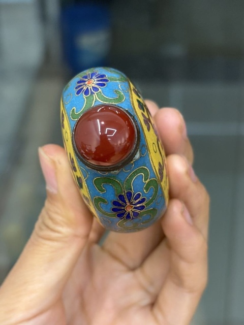 古玩銅器鼻煙壺真品鑒賞圖