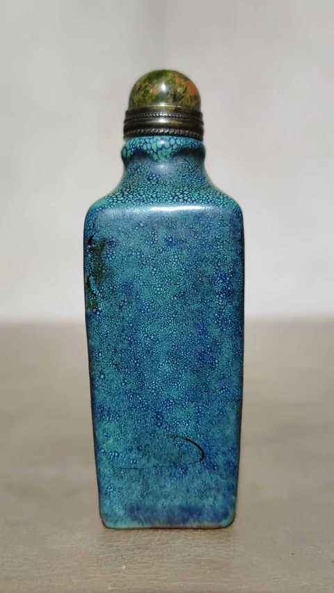 古玩陶瓷宜鈞窯鼻煙壺真品鑒賞圖