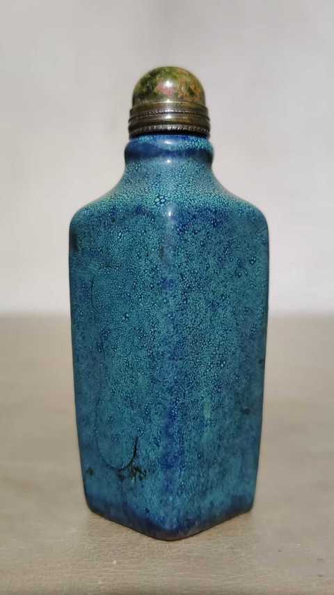 古玩陶瓷宜鈞窯鼻煙壺真品鑒賞圖