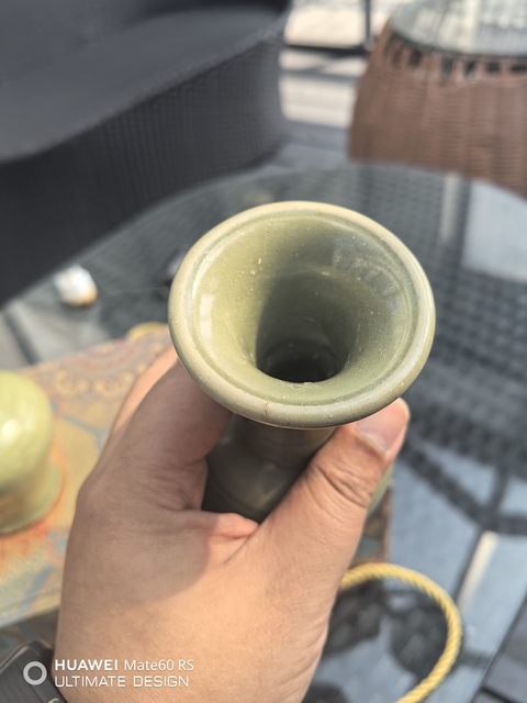 古玩陶瓷龍泉青瓷鳳尾尊真品鑒賞圖