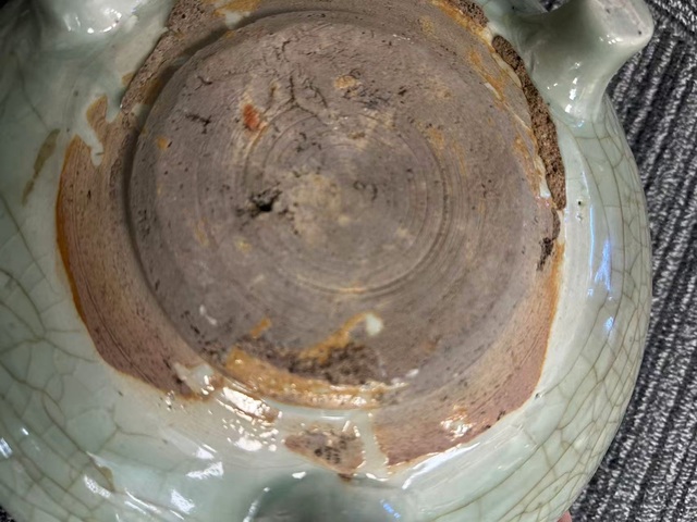 古玩陶瓷晚明青釉三足香爐真品鑒賞圖