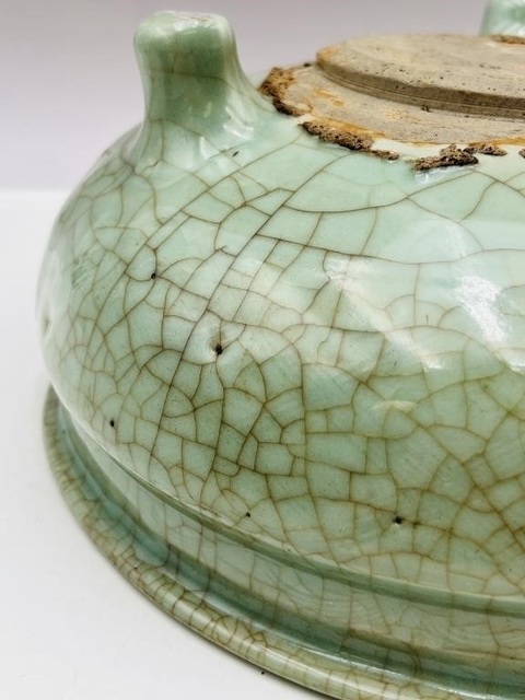 古玩陶瓷晚明青釉三足香爐真品鑒賞圖