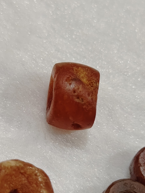 古玩玉器老瑪瑙剁珠真品鑒賞圖
