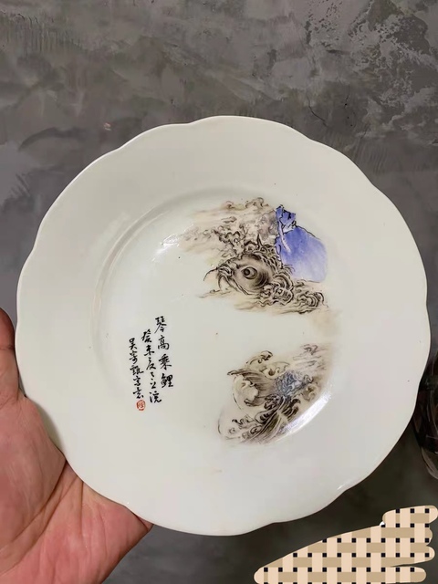 古玩陶瓷魚紋盤真品鑒賞圖