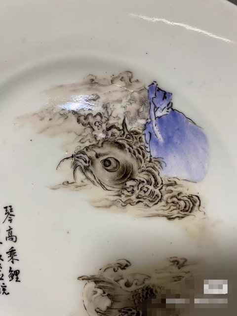 古玩陶瓷魚紋盤真品鑒賞圖