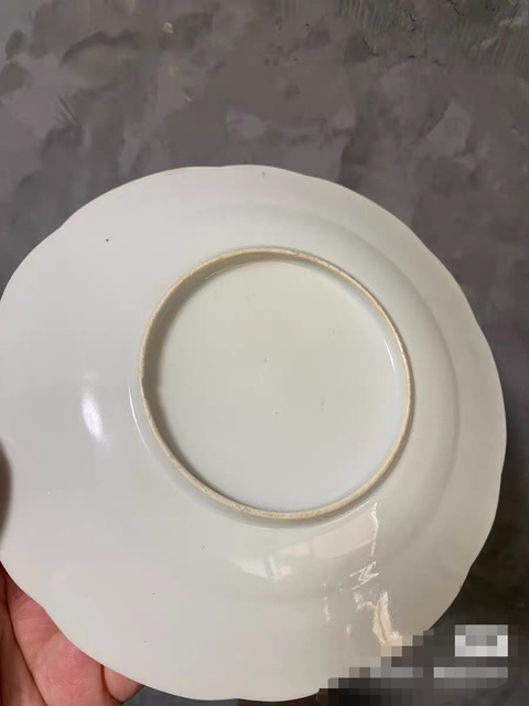 古玩陶瓷魚紋盤真品鑒賞圖