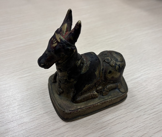 古玩銅器尼泊爾銅臥牛真品鑒賞圖