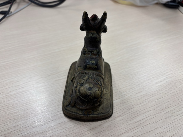 古玩銅器尼泊爾銅臥牛真品鑒賞圖