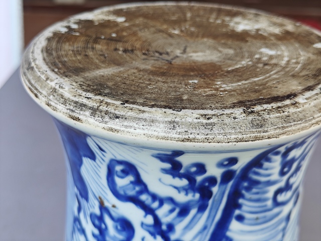古玩陶瓷海水江崖馬紋青花罐真品鑒賞圖