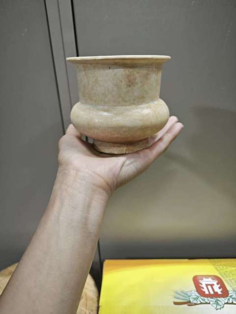 古玩陶瓷青白釉渣斗真品鑒賞圖