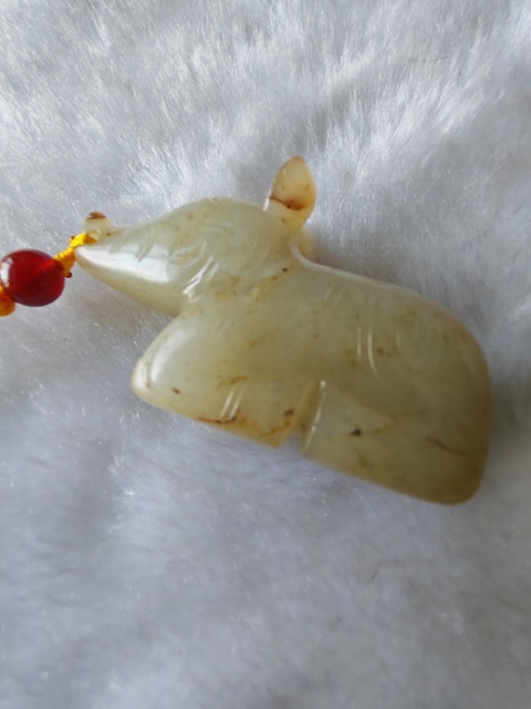 古玩玉器和田玉生肖鼠掛件真品鑒賞圖