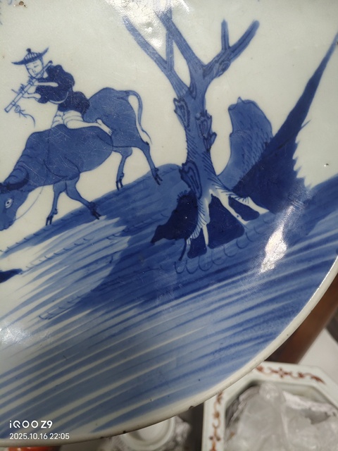 古玩陶瓷牧牛童青花盤真品鑒賞圖