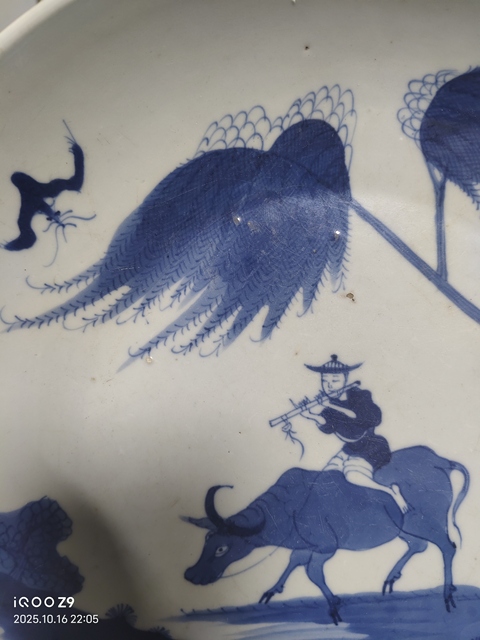 古玩陶瓷牧牛童青花盤真品鑒賞圖