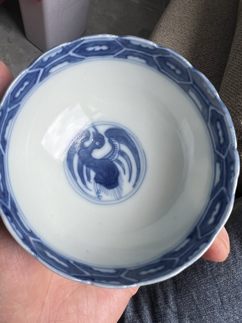 古玩陶瓷青花山水人物團鶴茶碗真品鑒賞圖