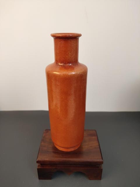 古玩陶瓷紅釉棒槌瓶真品鑒賞圖