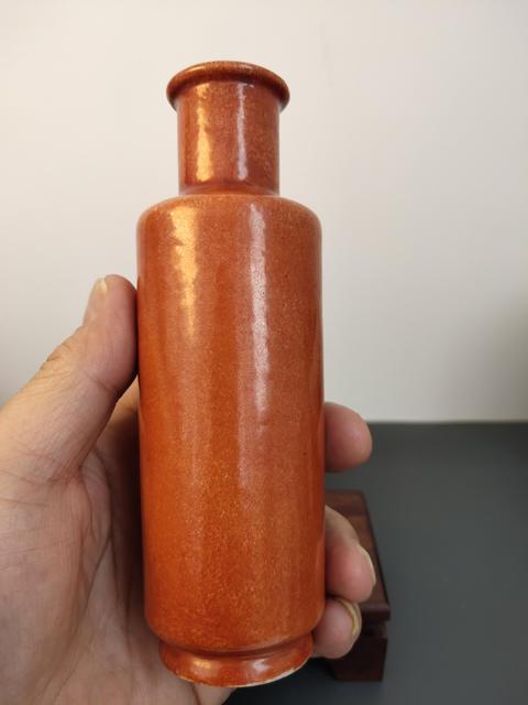 古玩陶瓷紅釉棒槌瓶真品鑒賞圖