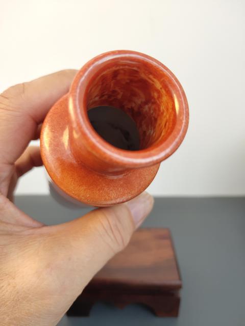 古玩陶瓷紅釉棒槌瓶真品鑒賞圖