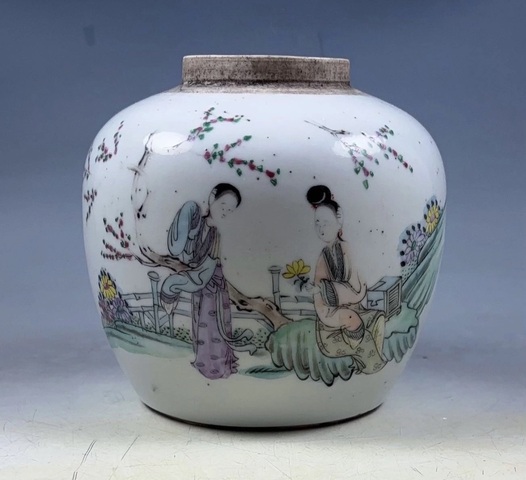 古玩陶瓷粉彩人物罐真品鑒賞圖