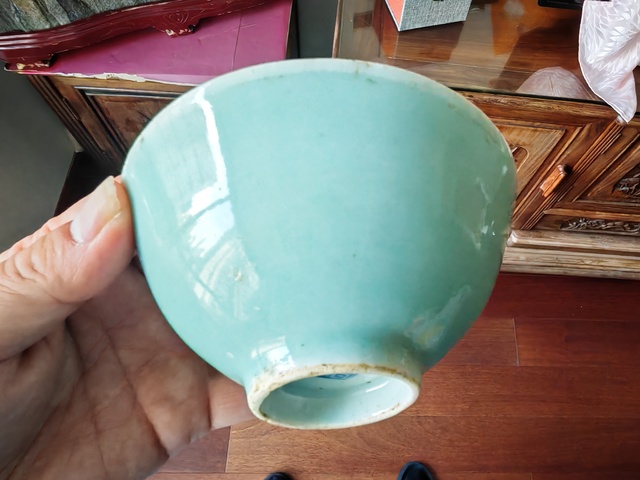 古玩陶瓷青釉碗真品鑒賞圖