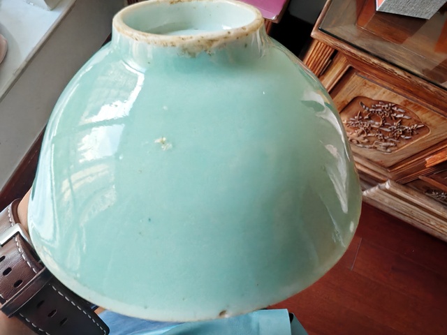古玩陶瓷青釉碗真品鑒賞圖