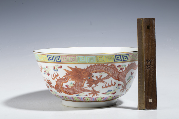 古玩陶瓷清光緒·粉彩龍紋大碗（官）真品鑒賞圖