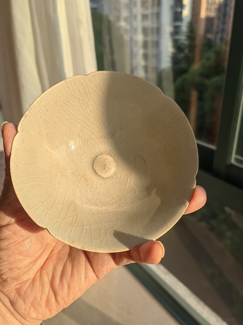 古玩陶瓷青白釉葵口斗笠盞真品鑒賞圖