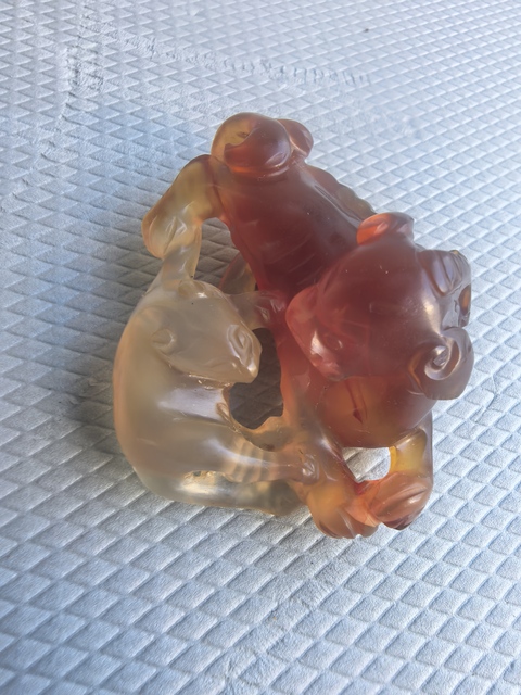 古玩雜項瑪瑙子母瑞獸真品鑒賞圖