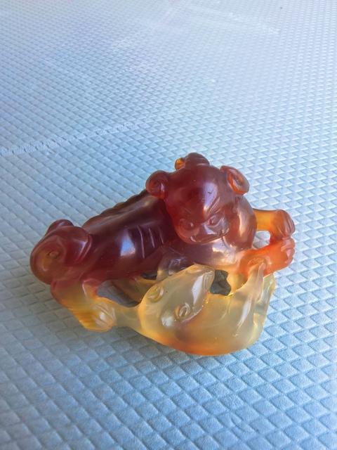古玩雜項瑪瑙子母瑞獸真品鑒賞圖