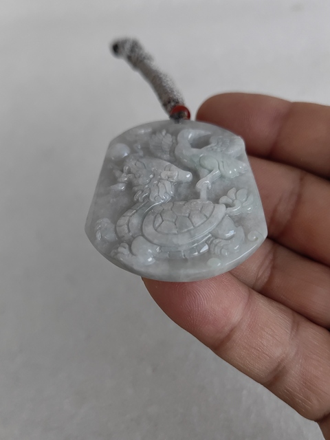 古玩玉器天然翡翠“松鶴延年”牌拍賣，當前價格260元